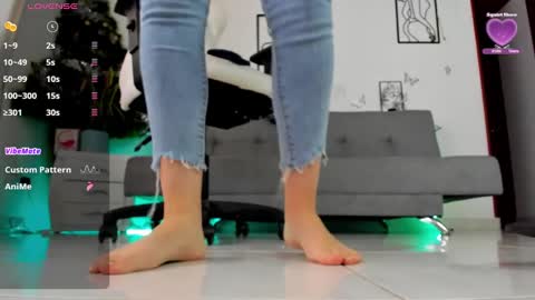 Ciindy Lovers online show from December 11, 2024, 1:17 pm