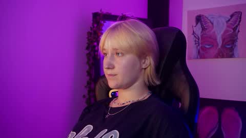 Snapshot of cinbellamy chatting on September 17, 2025, 8:49 am Cin Bellamy online show from September 17, 2025, 8:49 am