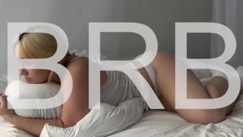 Snapshot of cinbellamy chatting on October 21, 2025, 5:30 am Cin Bellamy online show from October 21, 2025, 5:30 am