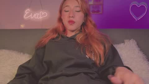 Sofi Eva and Mey online show from April 4, 2026, 3:38 am