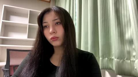 Lin online show from May 21, 2026, 10:17 pm