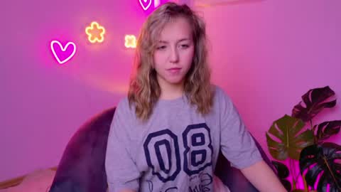 Snapshot of cindylovesmith chatting on May 20, 2026, 4:18 am cindylovesmith online show from May 20, 2026, 4:18 am
