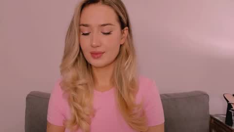 cindyprettywomen online show from July 26, 2026, 6:32 am