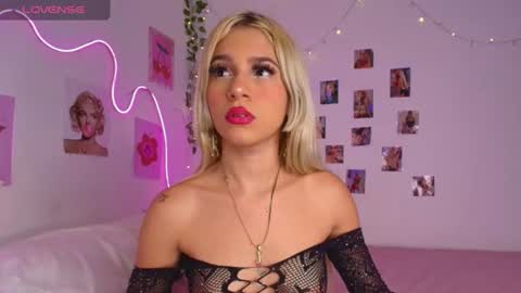 cinniaa online show from June 17, 2026, 2:36 am