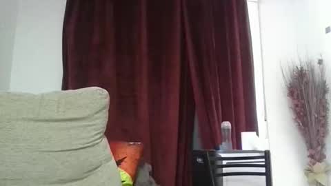 Snapshot of cinthia2525 chatting on September 12, 2025, 10:15 am cinthia2525 online show from September 12, 2025, 10:15 am