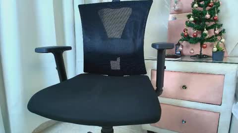 Snapshot of cinthiafoster chatting on December 22, 2024, 11:52 pm Cinthiafosters online show from December 22, 2024, 11:52 pm