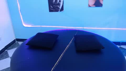 Cinthya online show from February 20, 2026, 6:41 pm