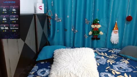 Snapshot of cintialorens1 chatting on December 31, 2024, 10:48 am joha natural hairy pussydont forget thumbs up online show from December 31, 2024, 10:48 am