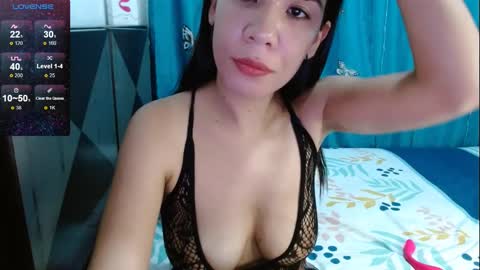 Snapshot of cintialorens1 chatting on February 9, 2025, 10:00 pm joha natural hairy pussydont forget thumbs up online show from February 9, 2025, 10:00 pm