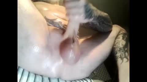 oilywanker online show from October 3, 2025, 7:00 pm