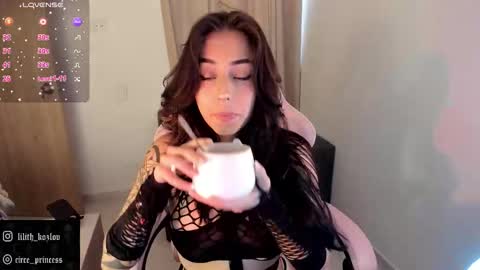 Paulina online show from October 23, 2025, 9:57 pm