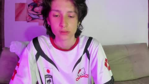 cirosky_elchicopolla online show from April 10, 2026, 3:34 am