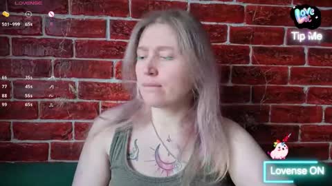 citrusblissss online show from April 1, 2026, 2:23 am