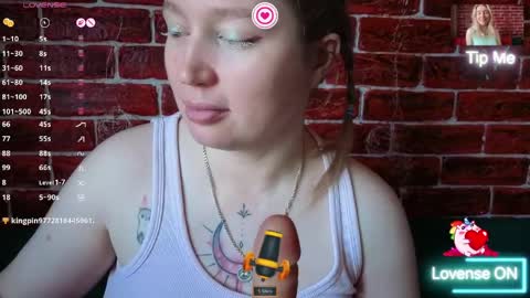 Snapshot of citrusblissss chatting on May 15, 2026, 2:18 am citrusblissss online show from May 15, 2026, 2:18 am