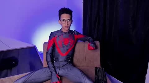 cj_davis1 online show from September 12, 2025, 1:28 am