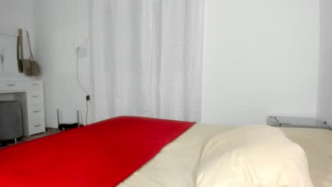 Claimom online show from October 4, 2025, 1:47 am