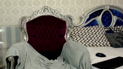 Snapshot of claire_anne chatting on December 21, 2024, 2:09 am Claire online show from December 21, 2024, 2:09 am