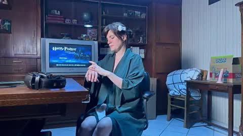 Snapshot of claire_moulin chatting on June 3, 2026, 8:25 pm Claire Moulin online show from June 3, 2026, 8:25 pm