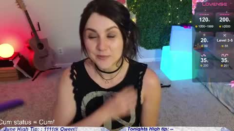 Claire online show from June 18, 2026, 3:07 am