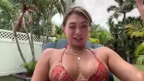 Snapshot of clairethompson01 chatting on June 2, 2026, 5:59 pm Claire online show from June 2, 2026, 5:59 pm