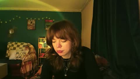 Clancy online show from November 9, 2025, 6:28 pm