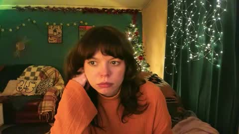 Snapshot of clancyosbourne chatting on February 6, 2026, 6:33 pm Clancy online show from February 6, 2026, 6:33 pm