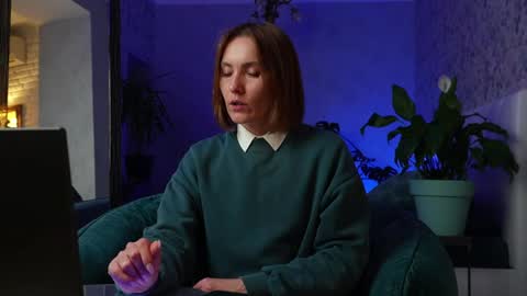Clara online show from May 21, 2026, 7:21 pm