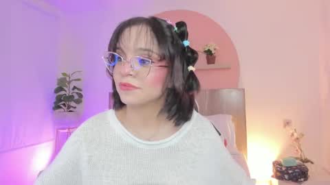 C L A R A online show from April 15, 2026, 3:24 am