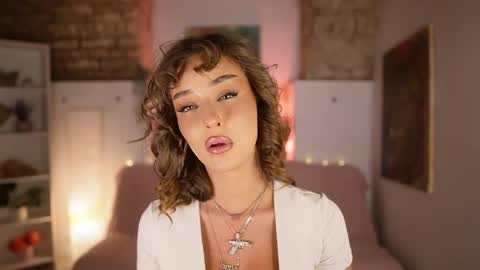 Snapshot of clara_smile chatting on February 25, 2025, 1:20 am Clara smile online show from February 25, 2025, 1:20 am