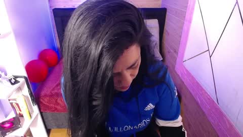 claraa luna online show from March 30, 2026, 10:44 pm