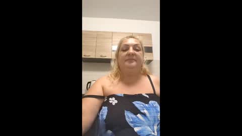 Clara online show from June 10, 2026, 12:22 am