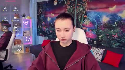 Snapshot of clarabenson chatting on September 22, 2025, 6:43 pm clarabenson online show from September 22, 2025, 6:43 pm