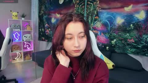 Snapshot of clarabenson chatting on October 19, 2025, 6:19 pm clarabenson online show from October 19, 2025, 6:19 pm