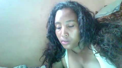 Snapshot of clarah0123 chatting on January 16, 2025, 9:16 am Clarah0123 online show from January 16, 2025, 9:16 am