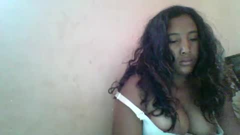 Snapshot of clarah0123 chatting on January 16, 2025, 12:20 pm Clarah0123 online show from January 16, 2025, 12:20 pm