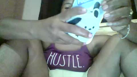 Snapshot of clarah0123 chatting on November 3, 2025, 7:15 pm Clarah0123 online show from November 3, 2025, 7:15 pm