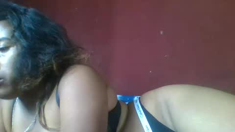 Snapshot of clarah0123 chatting on April 25, 2026, 8:39 am Clarah0123 online show from April 25, 2026, 8:39 am