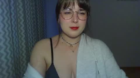 Clara online show from May 11, 2026, 5:43 pm