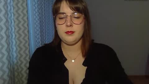 Clara online show from May 20, 2026, 5:41 pm