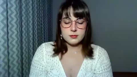 Clara online show from July 6, 2026, 6:54 pm