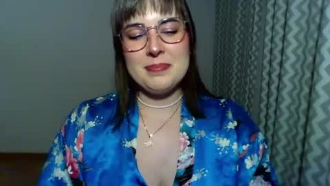 Clara online show from July 22, 2026, 9:17 pm