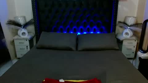 Snapshot of clarathewarrior chatting on December 15, 2025, 5:17 pm clara online show from December 15, 2025, 5:17 pm