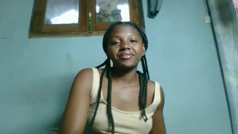 clarisse98 online show from October 22, 2025, 2:34 am