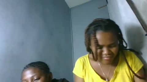 clarisse98 online show from January 15, 2026, 7:39 pm