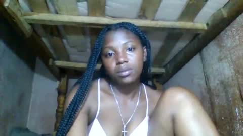 clarisse98 online show from May 31, 2026, 9:27 pm
