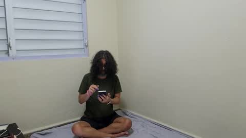 Snapshot of clarkbent2 chatting on February 15, 2025, 5:41 am clarkbent2 online show from February 15, 2025, 5:41 am