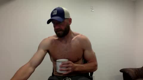 Snapshot of clarkecock chatting on June 5, 2026, 11:38 am Clarke Cock online show from June 5, 2026, 11:38 am