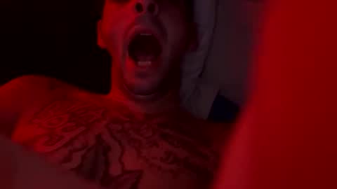 clarkshammer95 online show from December 4, 2025, 11:02 pm