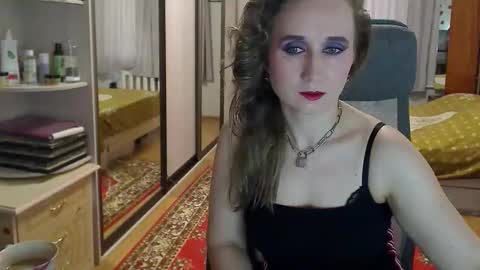 classyinna online show from September 17, 2025, 6:37 am