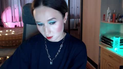 classyinna online show from December 23, 2025, 8:34 am